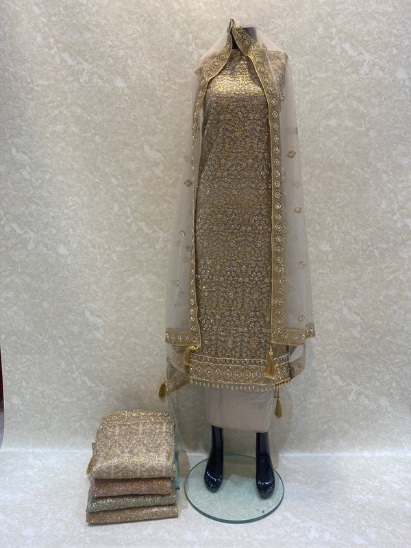 Embroideried net loose fabric 2