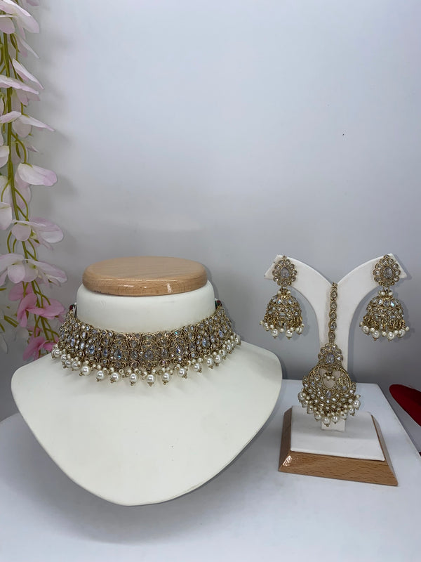 Polki clear gold chocker