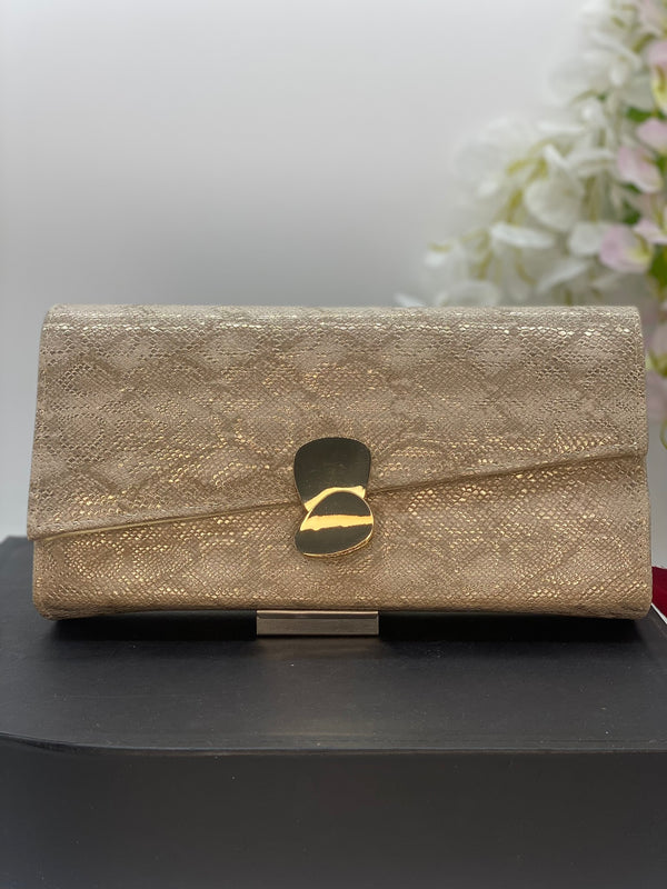 Gold clutch