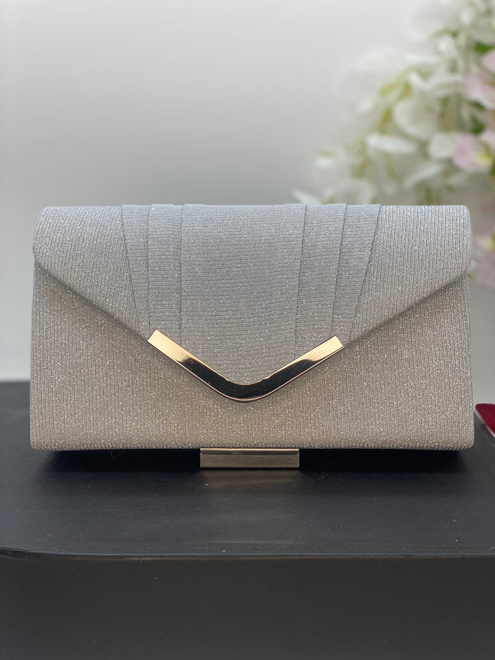 Silver clutch - Sai Fashions (UK) Ltd.