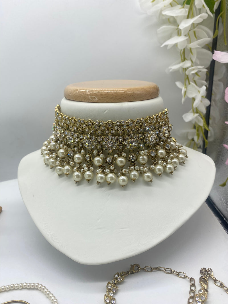 Bridal Gold Stone and White Pearl