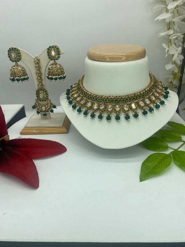 Kundan with a touch of Emerald Green