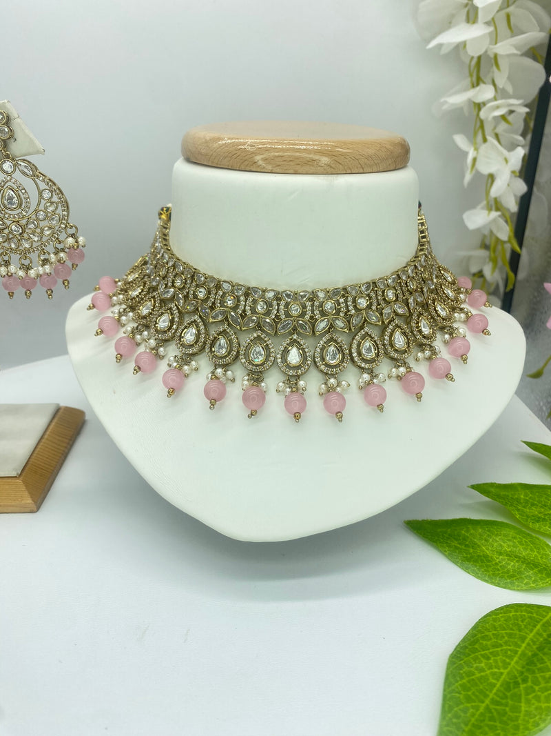 Kundan with a touch of Blush Pink