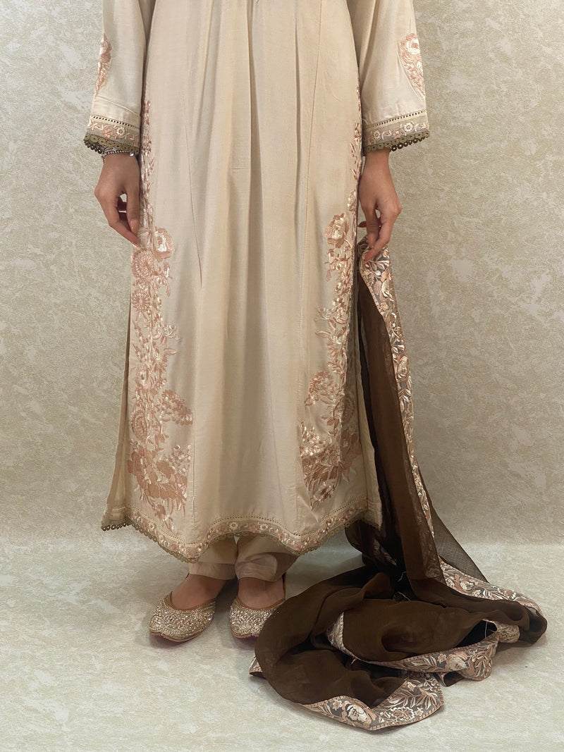 Beige long 3 pc suit