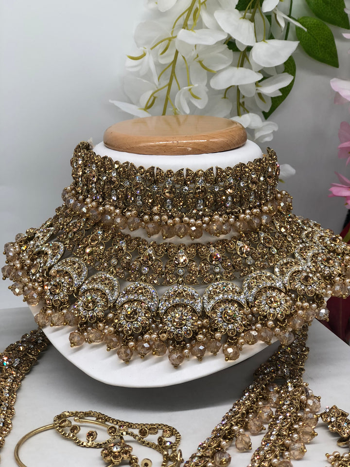 bridal gold & silver - Sai Fashions (UK) Ltd.