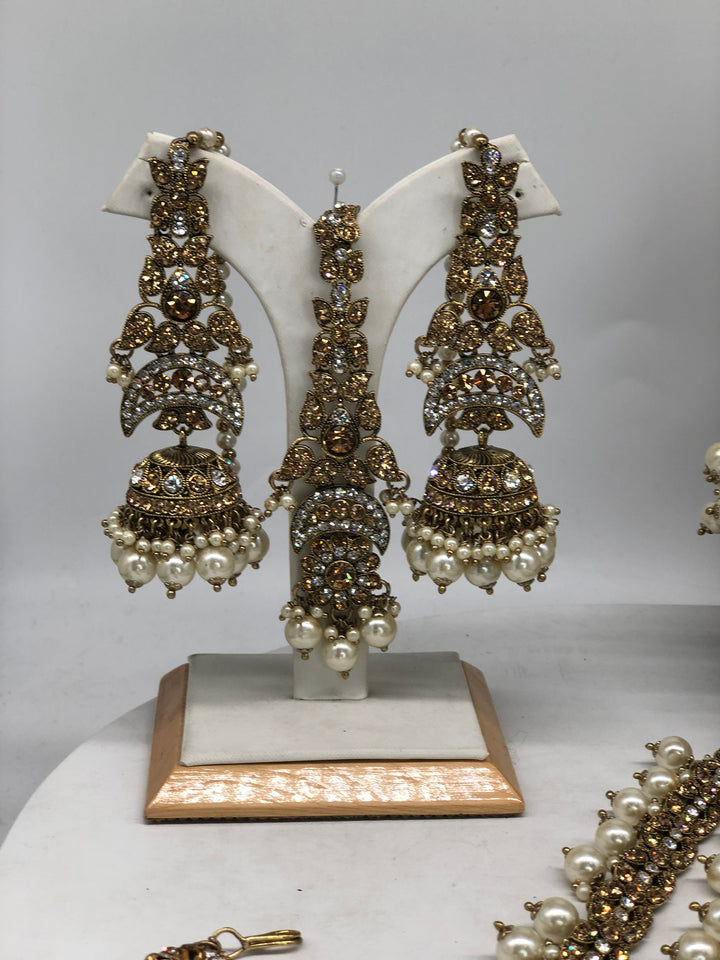 bridal gold, pearl & silver - Sai Fashions (UK) Ltd.